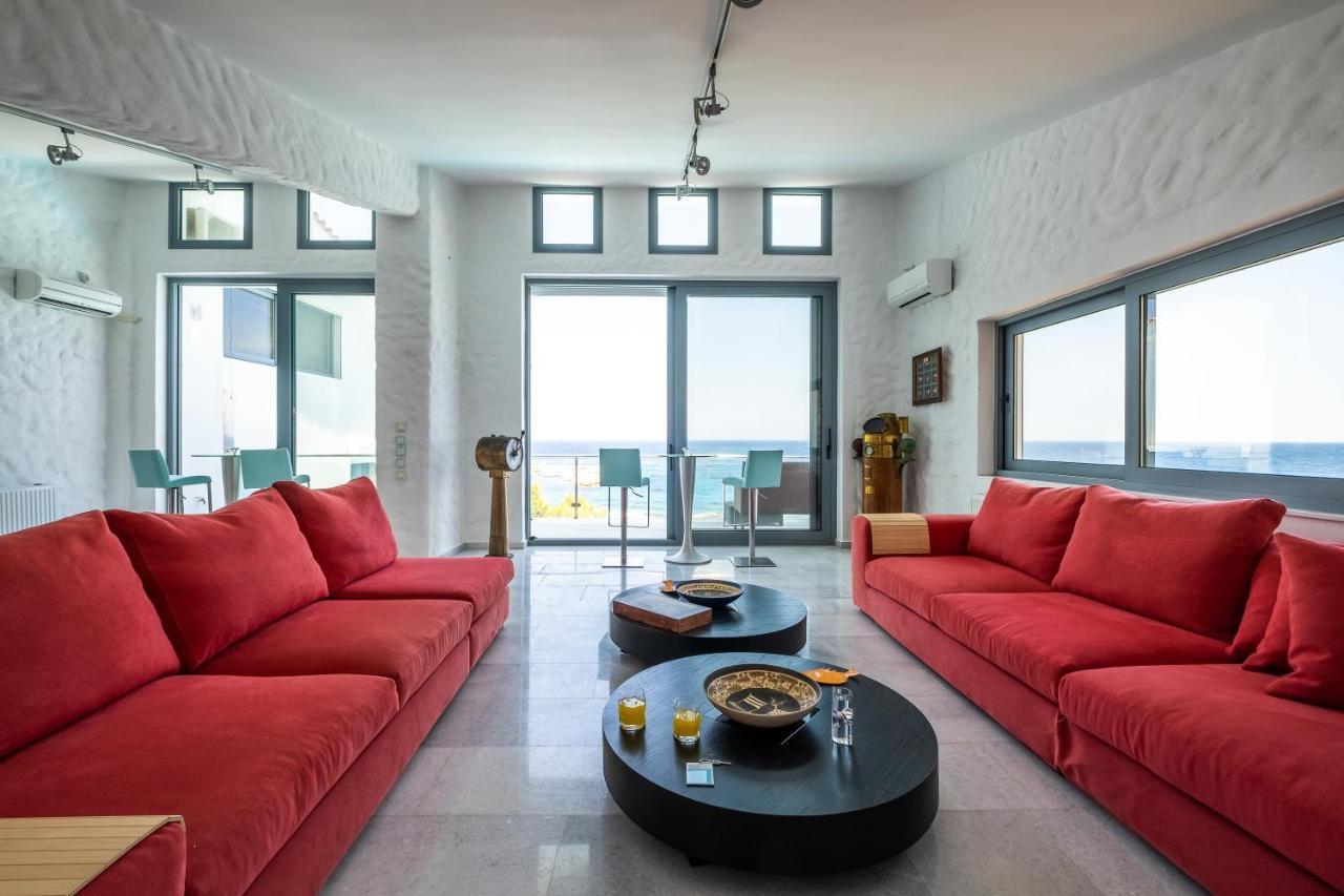 Icarus Luxury Beachfront Villa Gialiskari  Екстер'єр фото